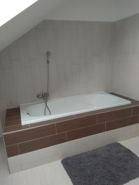 Apartmany Pod Lesem Bohutín エクステリア 写真