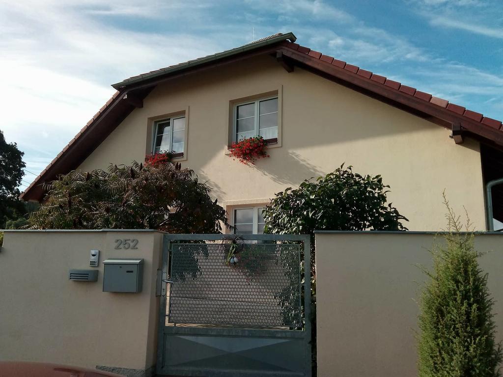 Apartmany Pod Lesem Bohutín エクステリア 写真