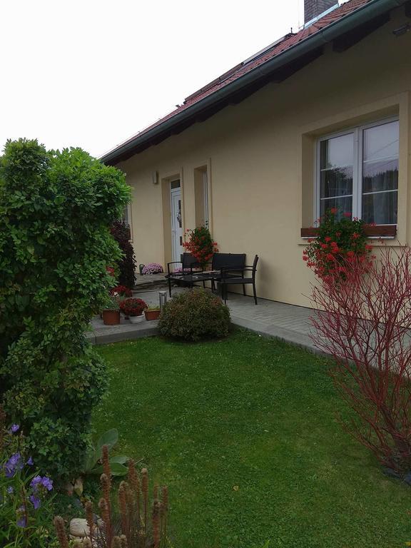 Apartmany Pod Lesem Bohutín エクステリア 写真