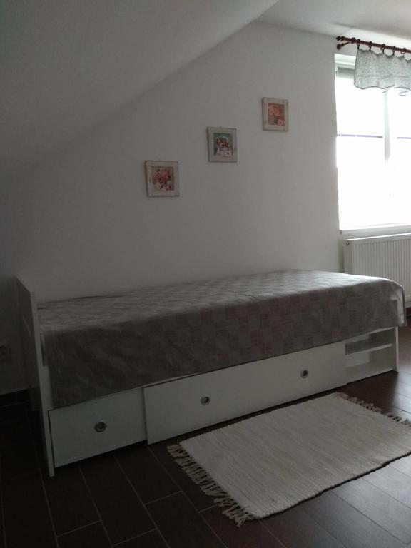 Apartmany Pod Lesem Bohutín エクステリア 写真